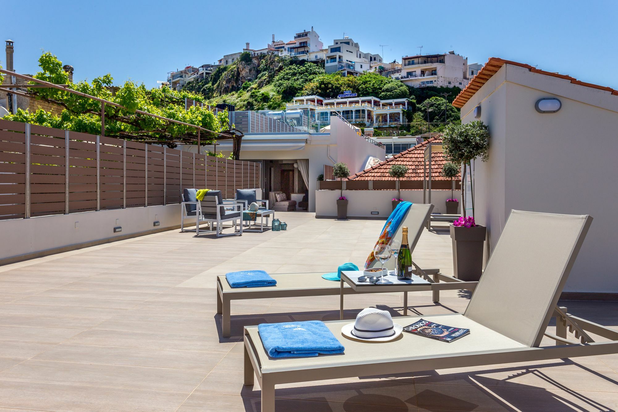 Angels Suites Platanias  Exterior photo